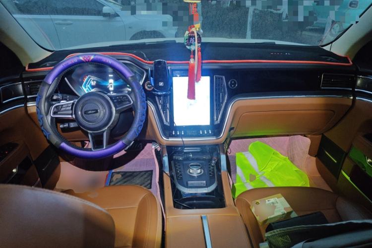 Used Zotye T700 2017 1.8T Dual-Clutch Prestige Model