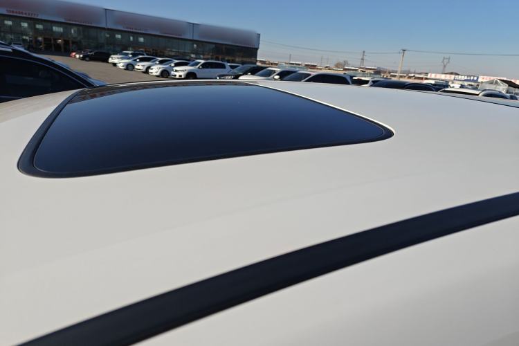 Used Honda Elysion 2016 2.4L Style Edition
