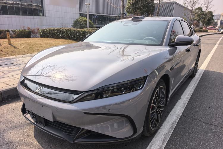 Used BYD Han 2025 EV with 701 km of Laser Radar-Enabled Intelligent Driving