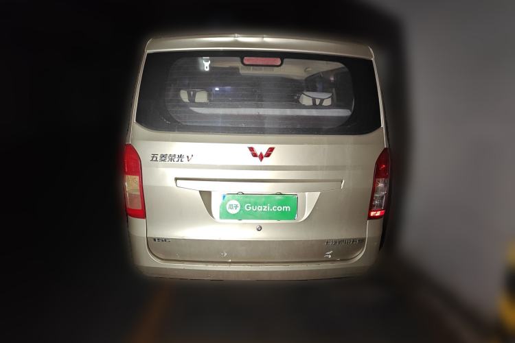 Used Wuling Rongguang V 2016 1.5L Standard Version
