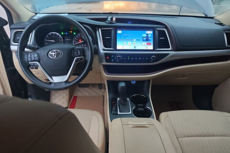 Used Toyota Highlander 2017 2.0T Two-Wheel Drive Elite Edition 5 Seats
