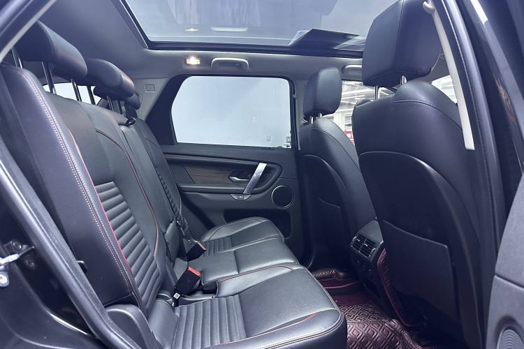 Used Land Rover Discovery Sport 2020 249 PS R-Dynamic Performance Tech Edition 7 Seats
