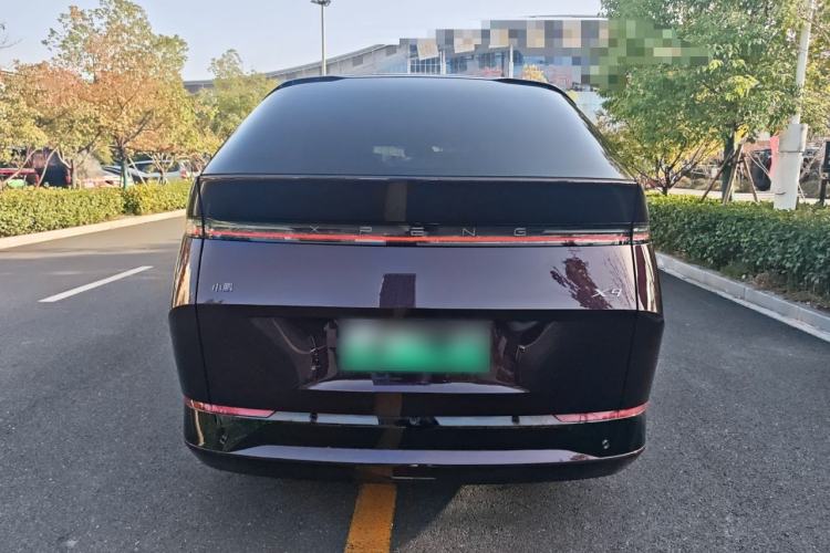 Used XPeng X9 2025 740 Ultra-Long Range Max
