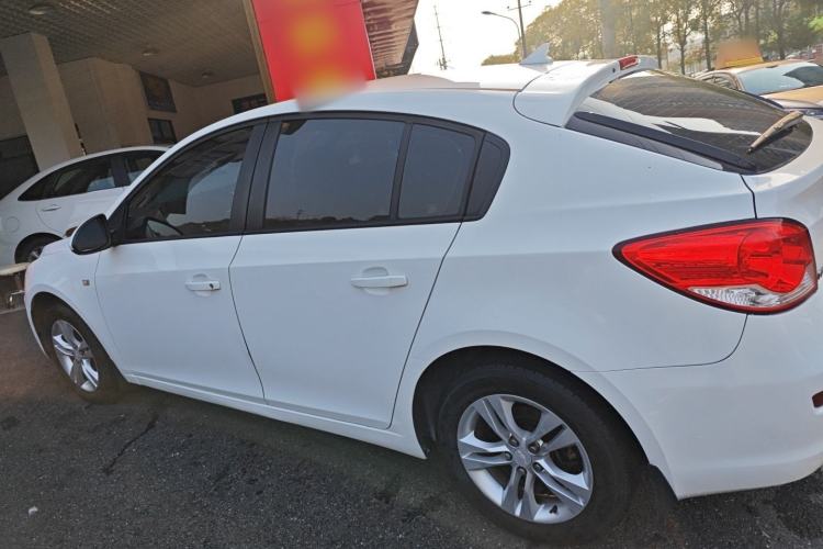 Used Chevrolet Cruze 2013 Hatchback 1.6L Automatic Luxury Model
