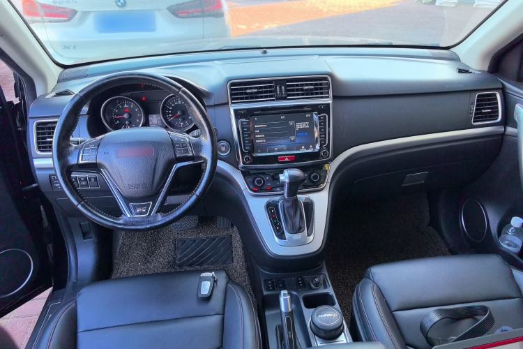 Used Haval H6 2015 Sport Edition 1.5T Automatic Two-Wheel Drive Luxury Model