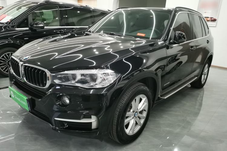 Used BMW X5 2015 xDrive28i
