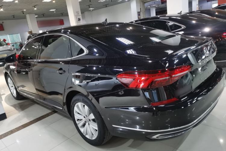 Used Volkswagen Passat 2020 330TSI Elite Edition China VI
