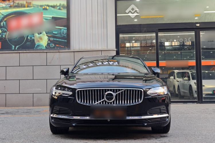 Used Volvo S90 New Energy 2024 Plug-in Hybrid Four-Wheel Drive Long-Range Luxury Smart Edition
