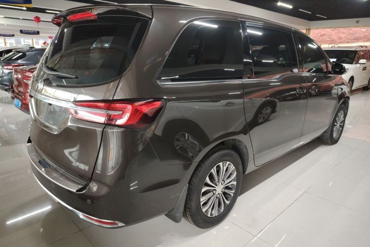 Used Buick GL8 2020 Land Cruiser Executive Class 652T Comfort Model
