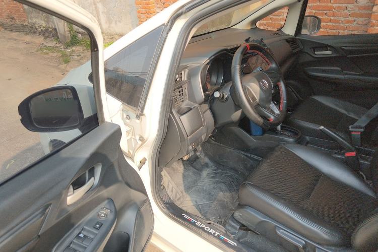 Used Honda Fit 2018 1.5L CVT Comfort Version