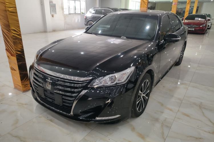 Used Toyota Crown 2018 2.0T Fashion Edition
