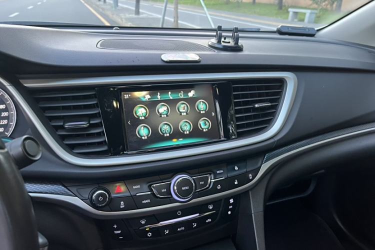 Used Buick GT 2019 18T Automatic Connected Elite Model China VI Standard
