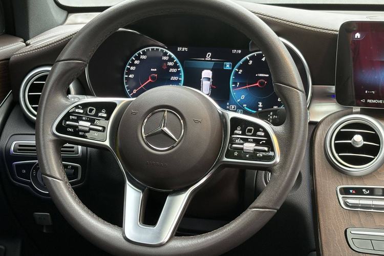 Used Mercedes-Benz GLC 2022 Second Facelift GLC 260 L 4MATIC Luxury Edition

