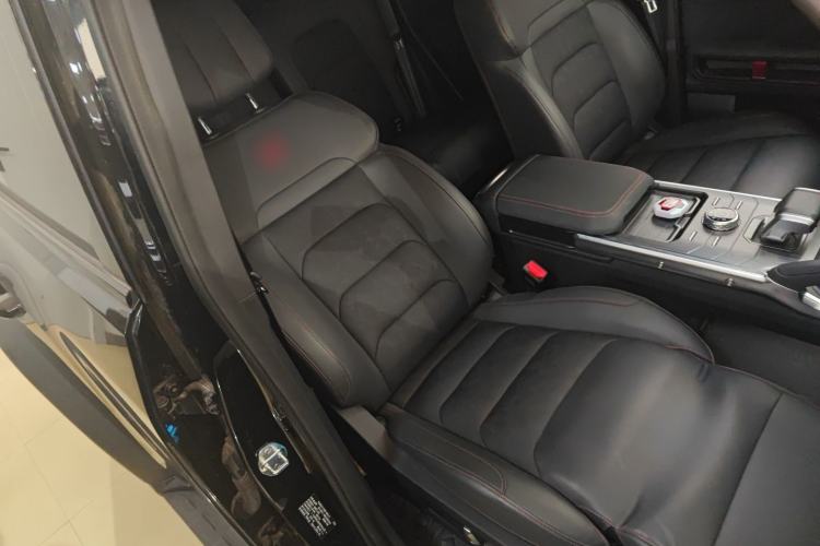 Used JETOUR Traveler 2023 2.0T All-Wheel Drive CrossPRO+
