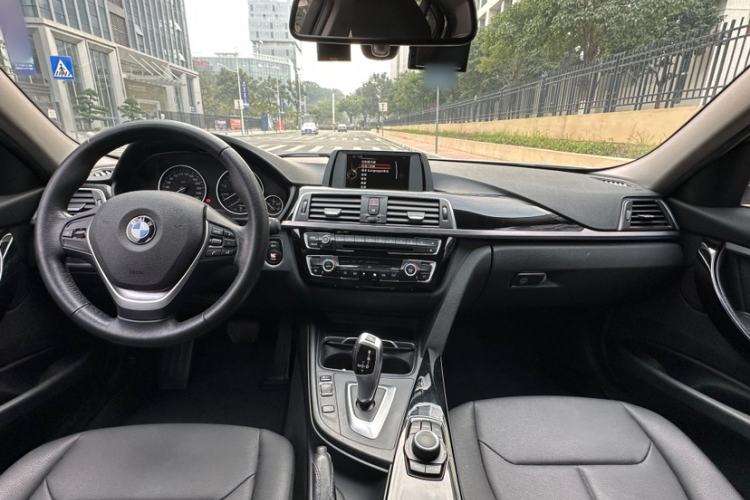 Used BMW 3 Series 2017 320Li Fashion Model