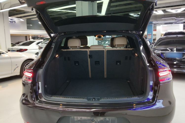 Used Porsche Macan 2018 Macan 2.0T