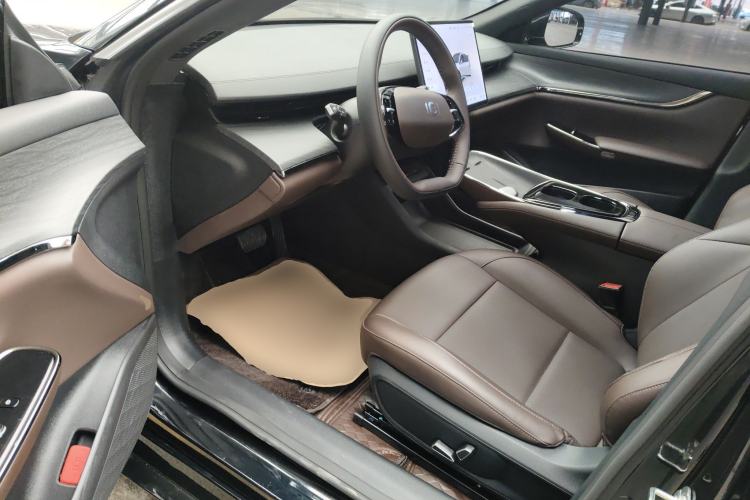 Used  A07 2025 Range-Extended "True Fragrant" Edition 230 Luxury Version
