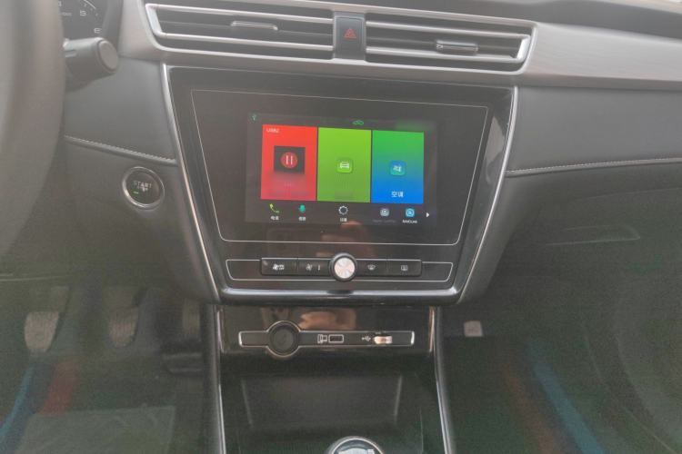 Used Roewe i5 2020 1.5L Manual 4G Connect Leehao Flagship Edition
