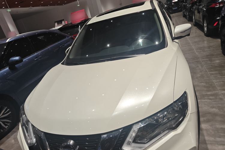 Used Nissan X-Trail 2022 2.0L Two-Wheel Drive Smart Connect & Comfort Edition