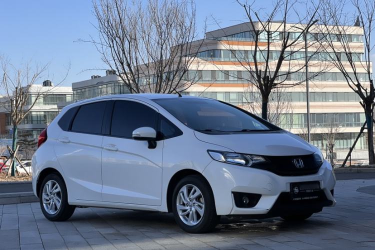 Used Honda Fit 2014 1.5L SE CVT Fashion Model
