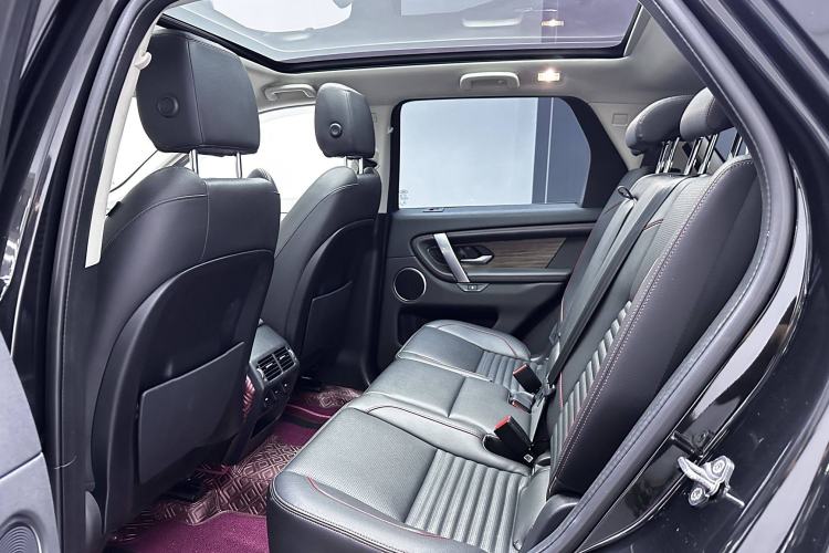 Used Land Rover Discovery Sport 2020 249 PS R-Dynamic Performance Tech Edition 7 Seats
