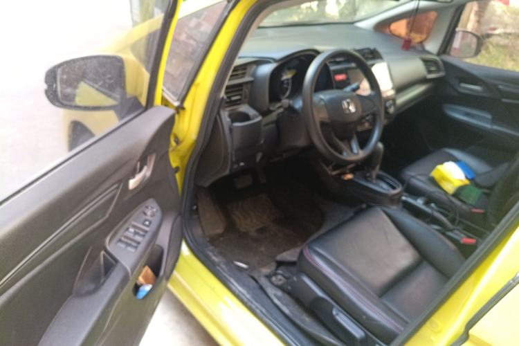 Used Honda Fit 2016 1.5L LXS CVT Comfort Sunroof Version
