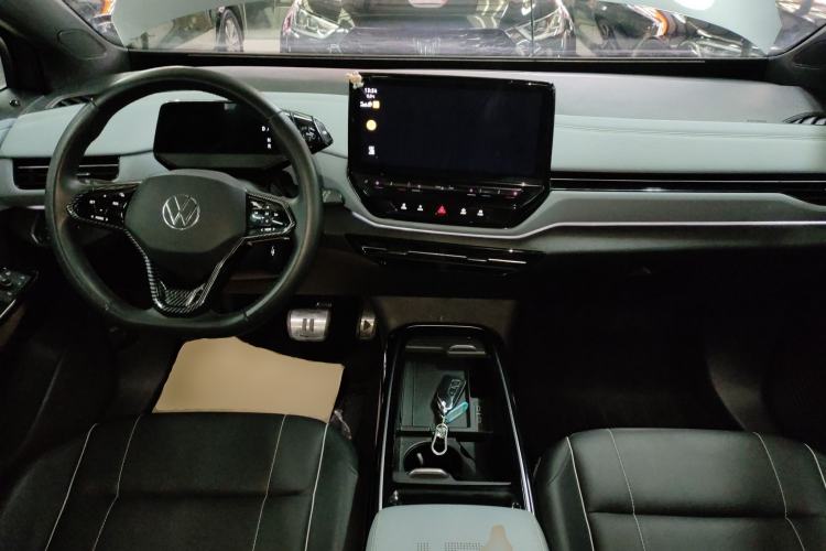 Used Volkswagen ID.4 X 2024 Pure & Smart Edition