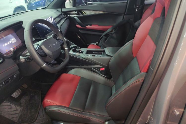 Used Lynk & Co 06 2020 1.5T JinPro model