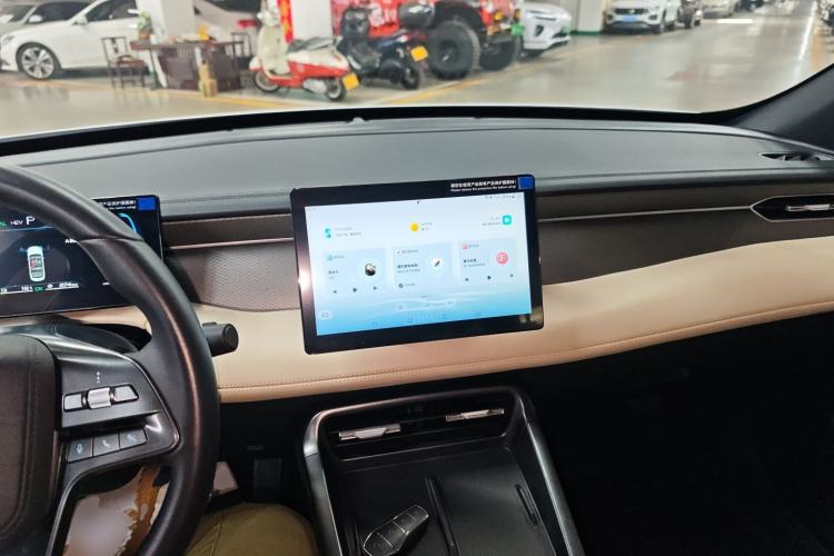 Used BYD Qin PLUS 2025 DM-i Smart Drive 55KM Leading Model
