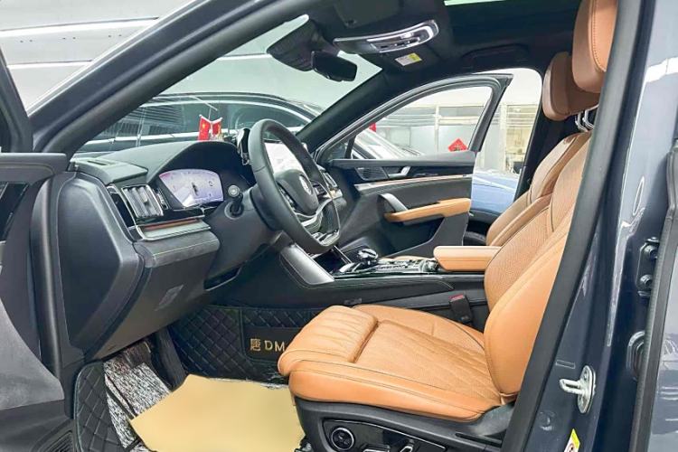 Used BYD Tang New Energy 2023 DM-i Champion Edition 112KM Prestige Model
