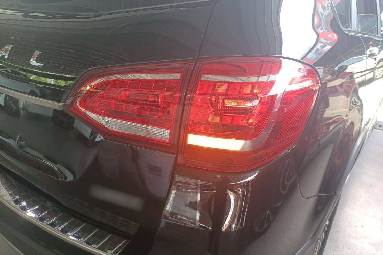 Used Haval H6 2015 Sport Edition 1.5T Automatic Two-Wheel Drive Luxury Model
