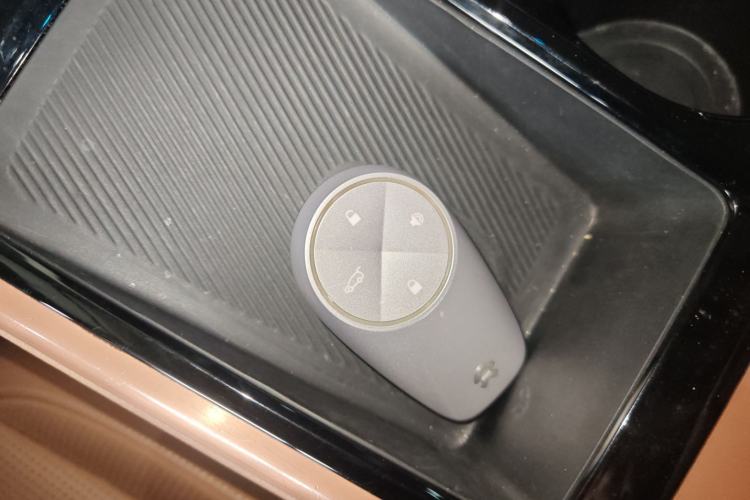 Used Nio ES8 2018 355 km Base Version 6-Seater Edition
