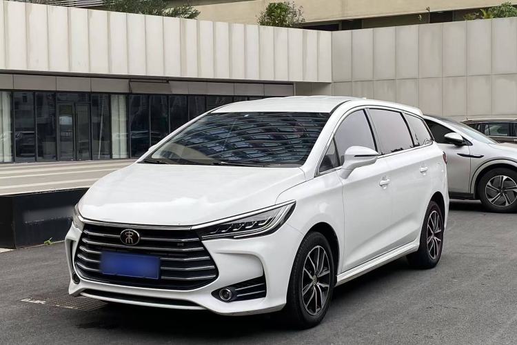 Used BYD Song MAX 2017 1.5T Manual Smart Connect Luxury 7-Seater

