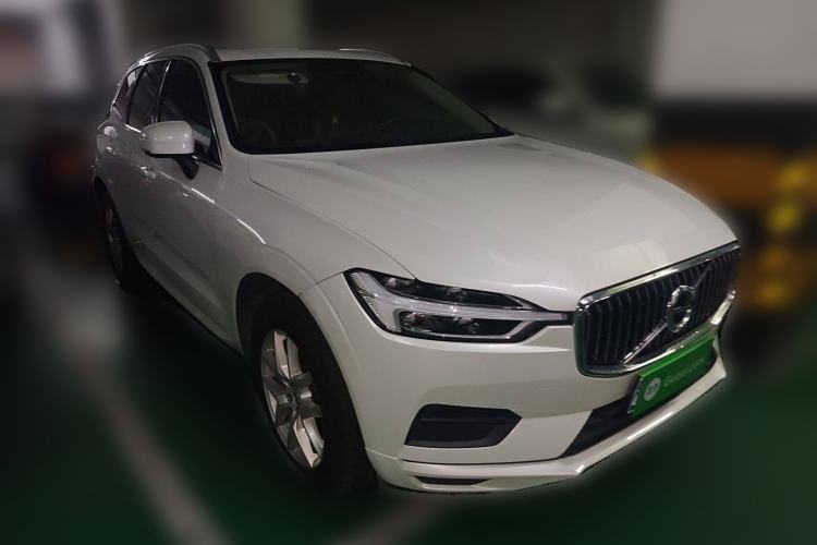 Used Volvo XC60 2019 T5 4x4 Smart Edition China V Standard