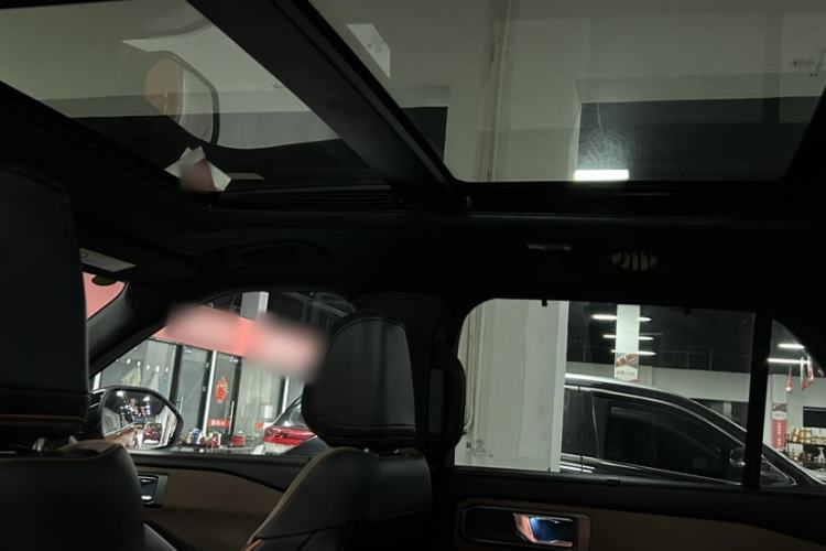 Used Ford Explorer 2024 2.3T EcoBoost Kunlun Peak Edition 7-Seater
