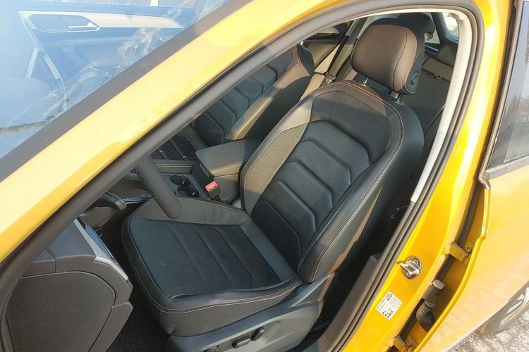 Used Volkswagen Tayron 2019 330TSI Two-Wheel-Drive Luxury Version China V Emission Standard