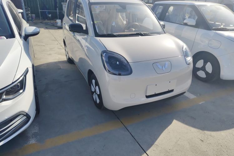 Used Wuling Hongguang MINIEV 2025 Four-Door Version Advanced Edition
