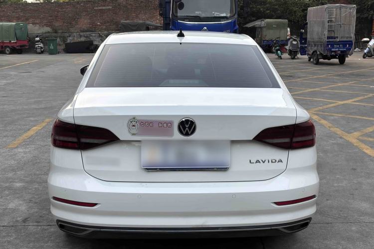 Used Volkswagen Lavida 2022 1.5L Automatic Comfort Edition
