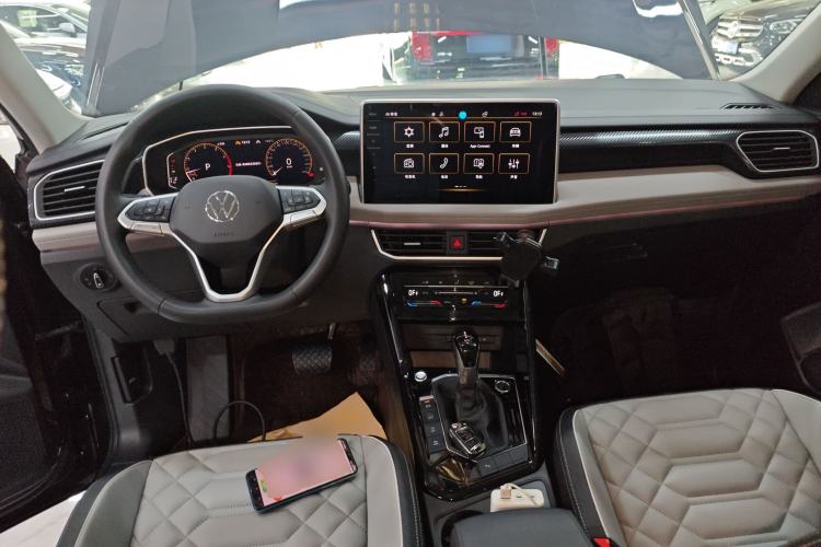 Used Volkswagen Tayron 2023 300TSI Two-Wheel-Drive Luxury Plus Advanced Edition
