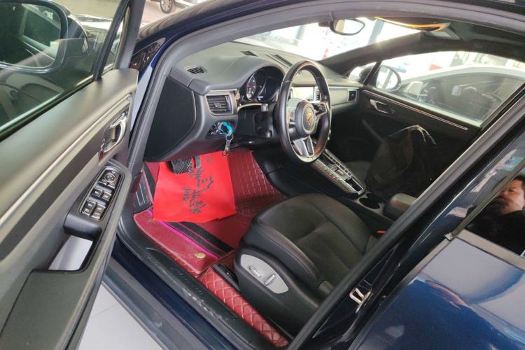 Used Porsche Macan 2017 Macan 2.0T
