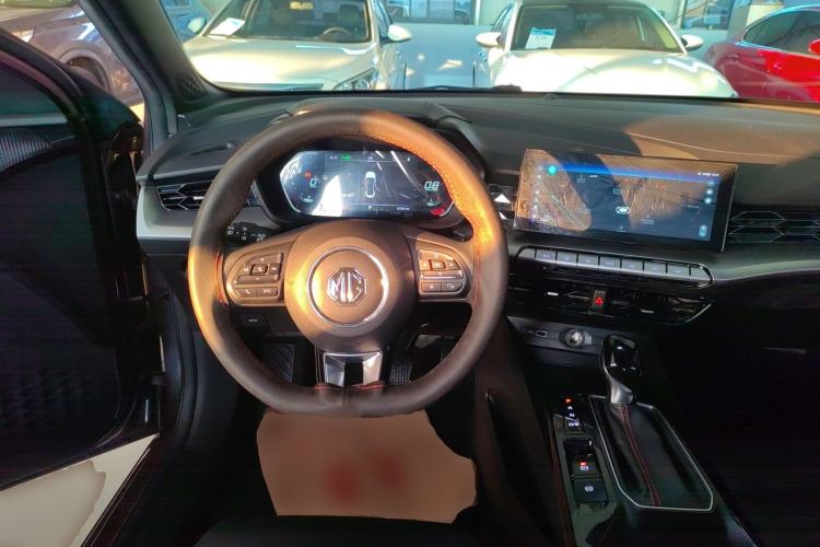 Used MG 5 2021 Revised Version 180 DVVT CVT Youth Luxury Edition
