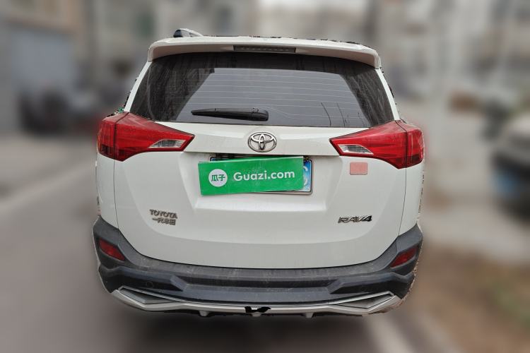 Used Toyota RAV4 2015 2.0L CVT Two-Wheel Drive Urban Edition