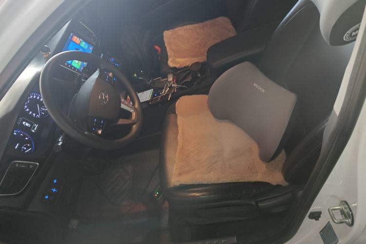 Used Hyundai Mistra 2014 1.8L Automatic Smart GLS
