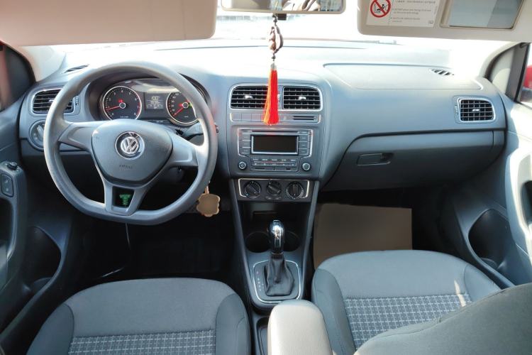 Used Volkswagen Polo 2014 1.6L Automatic Comfort Edition
