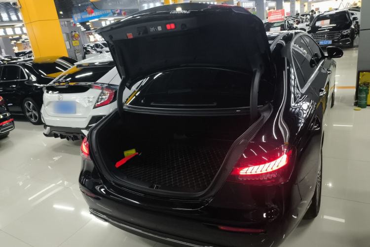 Used Mercedes-Benz E-Class 2023 E 300 L Luxury Model
