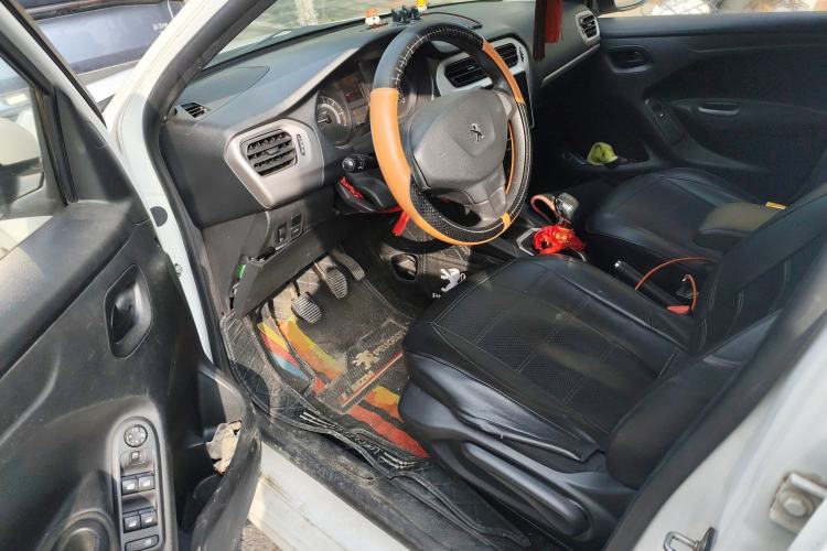 Used Peugeot 301 2014 1.6L Manual Comfort Edition
