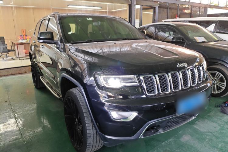 Used  Grand Cherokee 2020 3.0L Professional Navigation Edition
