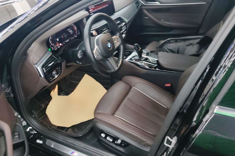 Used BMW 5 Series 2023 530Li Luxury Edition M Sport Package