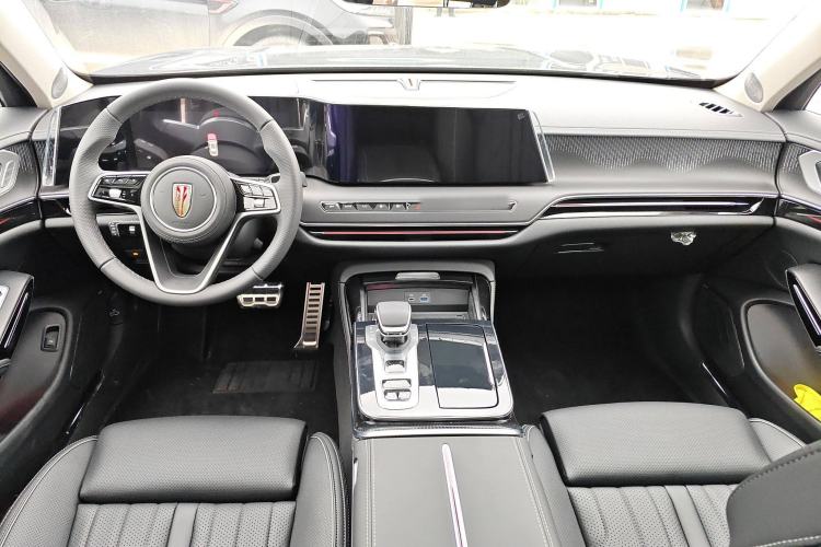 Used Hongqi H9 2025 2.0T Two-Wheel Drive Flagship Luxury Business Edition 5 Seats
