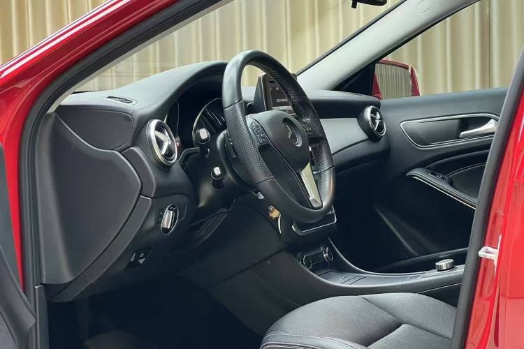 Used Mercedes-Benz GLA 2016 GLA 200 Sport Edition
